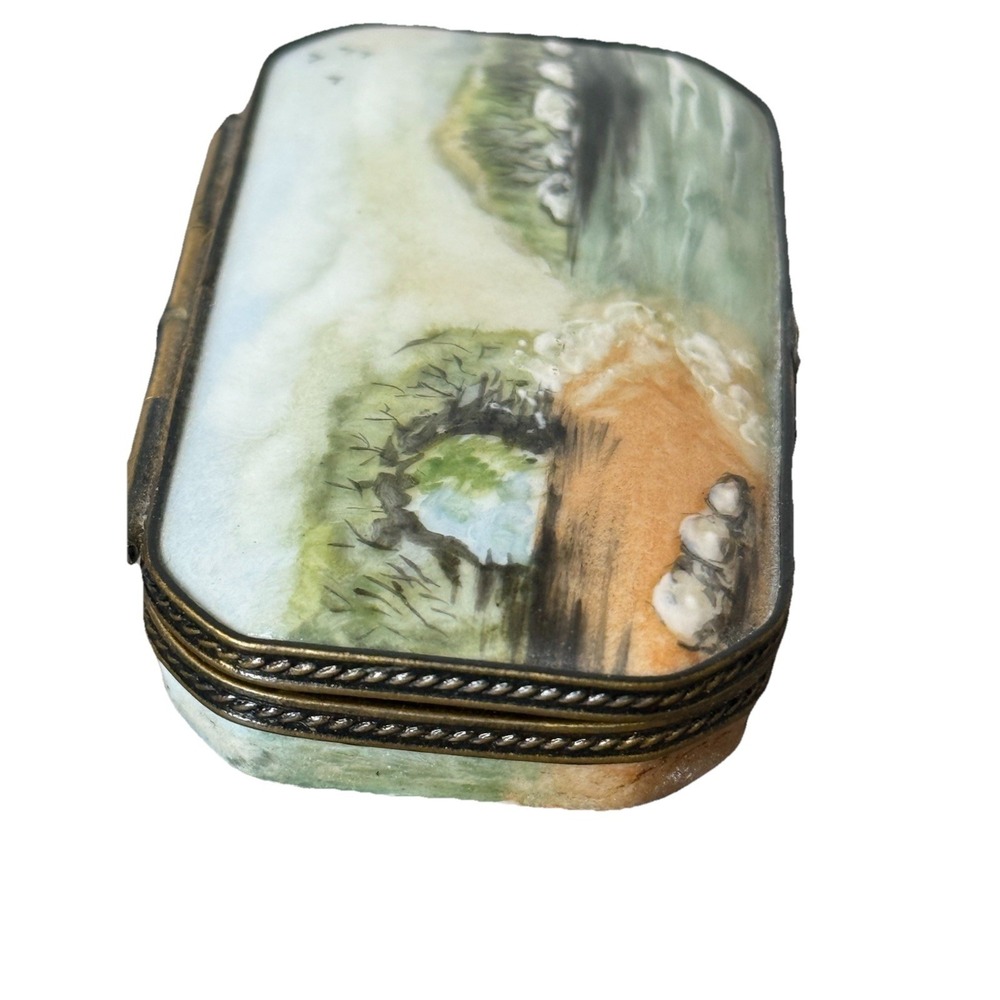 VTG Limoges France Snuff  Trinket Pill Box Peint Main SIGNED LIMITED Edition - Picture 5 of 16